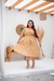 Vestido plus size Aurora Bege na internet