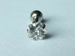 Strass triangulo 5mm, bolita de acero 4mm, largo total 13mm, espesor de la barra 1mm