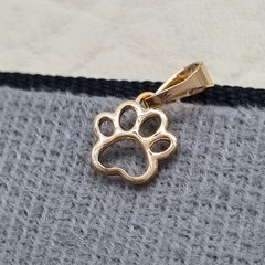 DIJE SILUETA HUELLA MINI ORO LAMINADO 18K
