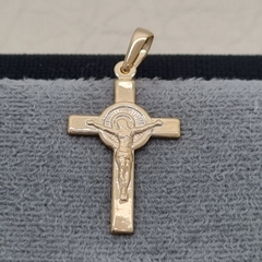 DIJE JESUCRISTO SALVADOR ORO LAMINADO 18K