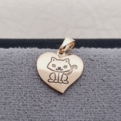 DIJE CORAZON GATO ORO LAMINADO 18K
