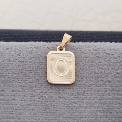 DIJE PLACA LETRA ORO LAMINADO 18K en internet