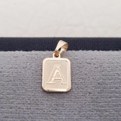 DIJE PLACA LETRA ORO LAMINADO 18K