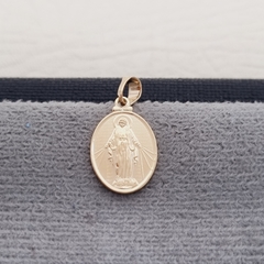 DIJE MILAGROSA FONDO RUSTICO ORO LAMINADO 18K