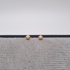 TOPO PIEDRA FLOR ORO LAMINADO 18K