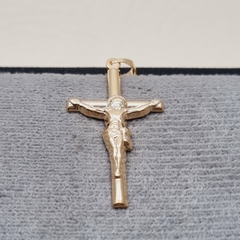 DIJE CRISTO ESTAMPADO ORO LAMINADO 18K