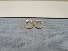 CANDONGA ENTORCHADA PEQ ORO LAMINADO 18K