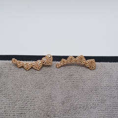 TOPO CORAZON CURVO ORO LAMINADO 18K
