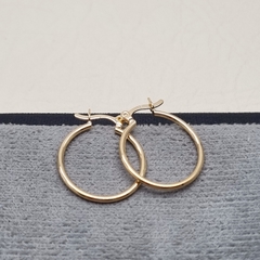 CANDONGA LISA REDONDA 25MM ORO LAMINADO 18K