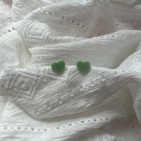 Mini Brinco Nina Verde Pastel