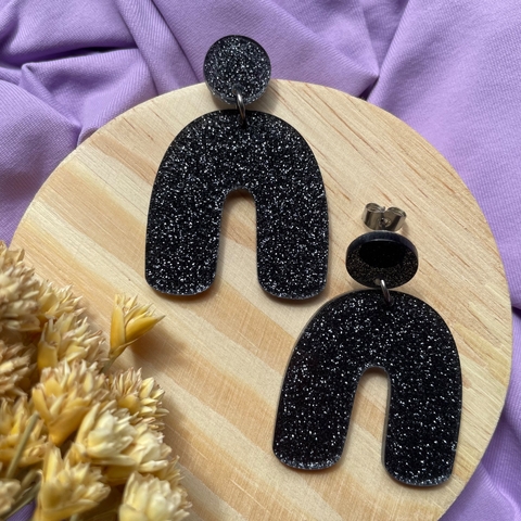 Brinco Anastácia Grande | Preto