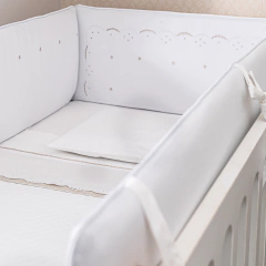 Kit para berço com bordado em richelieu