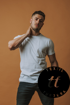Remera 100% algodón premium peinado