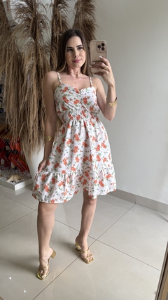 Vestido Iva Branco/Laranja na internet