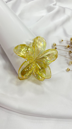 Prendedor Flor Gliter Amarelo - comprar online