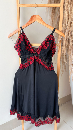 Camisola Renda G Preto/Vermelha - comprar online
