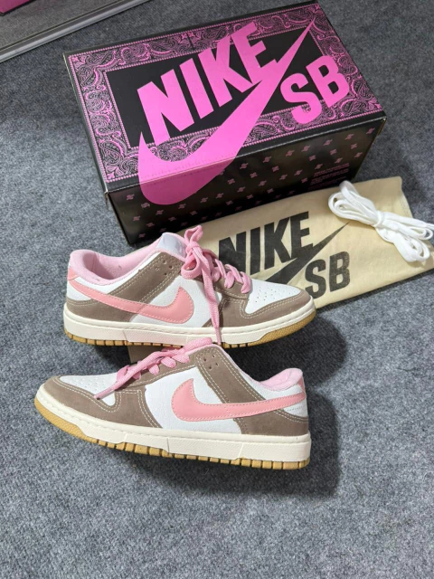 TÊNIS DUNK SB NK