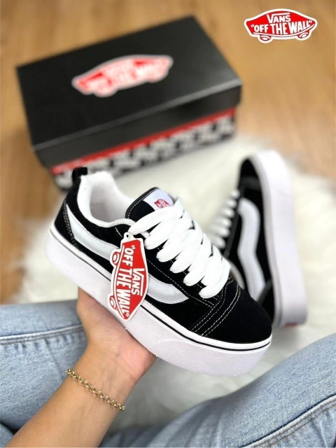 TÊNIS KNU PLATAFORMA VS