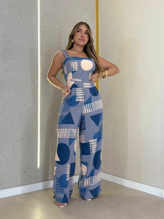 Macacão Eloísa na internet