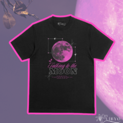 T-SHIRT TALKING TO THE MOON