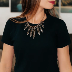 T-SHIRT BABY LOOK BLACK / PRETA na internet