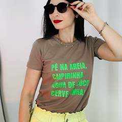 T-SHIRT BABY LOOK PÉ NA AREIA - comprar online