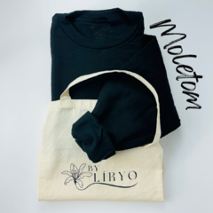 MOLETOM LISO UNISSEX PRETO - comprar online