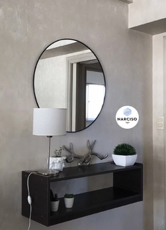Imagen de Espejo redondo marco simple pvc