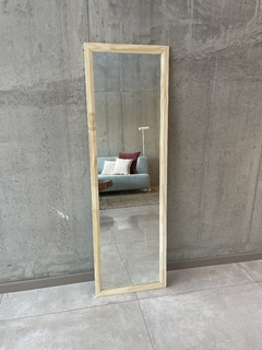 Espejo marco de madera liso