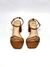 Lara - Sandália Feminina Salto Bloco Cor Caramelo com Fivelas em Strass - comprar online