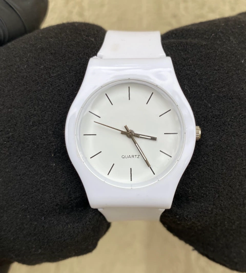 Reloj Quartz Total White Malla de Silicona