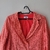 Blazer cropped Naby goiaba rendado - Holly Brechó e Outlet