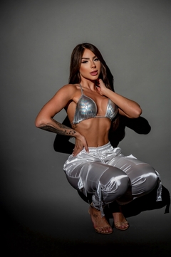 Calça Maya branca na internet