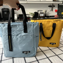 LUNCHERA TÉRMICA GRANDE LUNCH BAG en internet