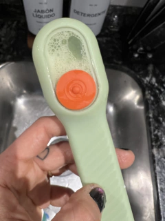 CEPILLO RECARGABLE CON MANGO - Tienda Mamá Ahorro