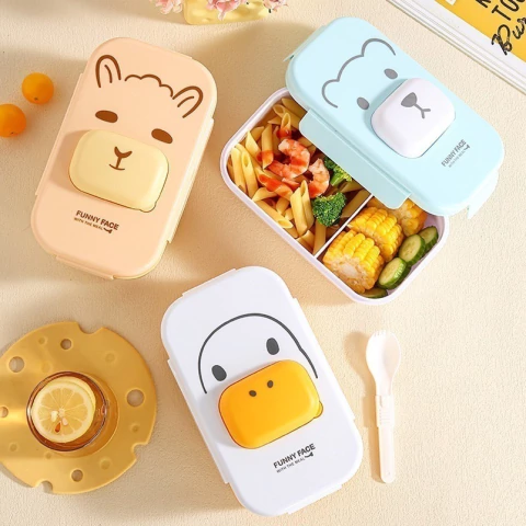 LUNCHERA RECTANGULAR ANIMALES CON SALSERO Y CUBIERTO - comprar online