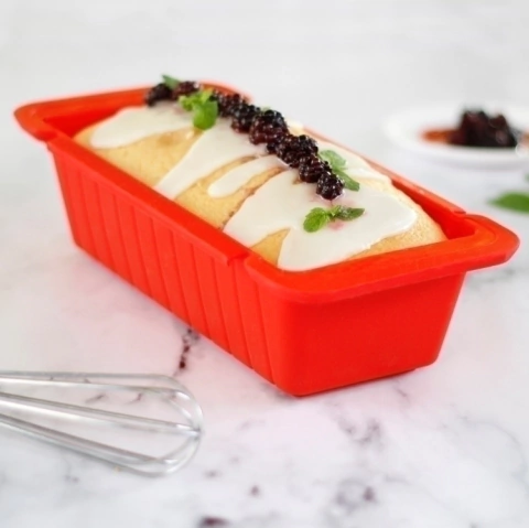 BUDINERA DE SILICONA