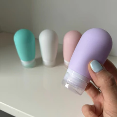 SET PASTEL X 4 ENVASES DE SILICONA DE 80 ml RECARGABLES PARA VIAJES en internet