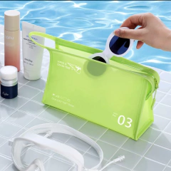 Neceser impermeable Wash bag 03 en internet