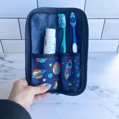 Imagen de ESTUCHE PORTA CEPILLO ESTAMPADO