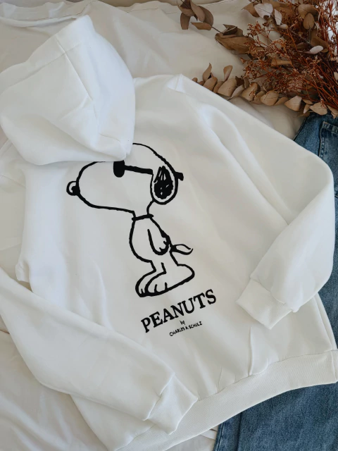 Buzo oversize SNOOPY X CHARLES SCHULZ - NATURAL - comprar online