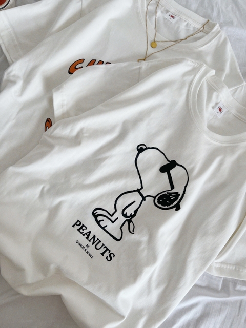 Remera PEANUTS BY CHARLES M. SCHULZ