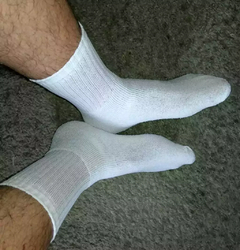 Kit Com 3 Pares - Meia Esportiva Atoalhada Masculina - Cano Longo - Branca - Kit Com 3 Pares - Referência 335 na internet