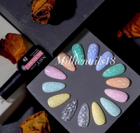 NAVI- Esmalte "Efecto Huevo de Codorniz" 10ml / Blanco