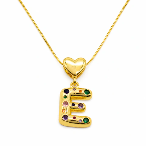 Colar Feminino com Letra Inicial Cravejada com Pedras Coloridas Banhado a Ouro