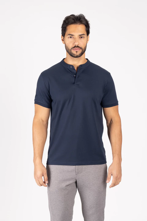 Camiseta gola padre marinho