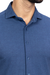 Camisa Azul em malha manga longa longa. Tecido flexível. Não amassa.