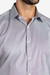 Camisa cinza confort com bolso maquinetada na internet