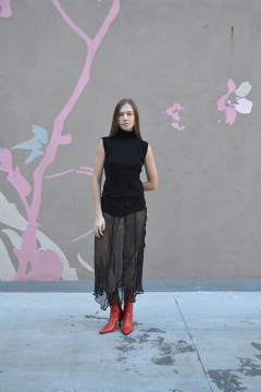 Falda black seda en internet