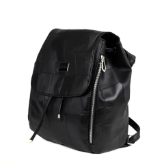 MOCHILA TACHAS Y PATCH (M2614) - tienda online